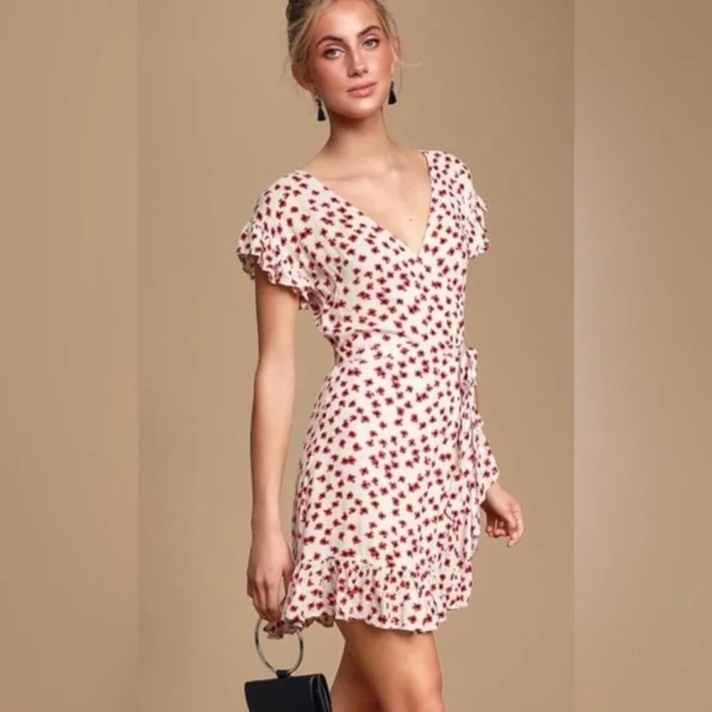 Billabong Red and White Floral Wrap Dress Size Small